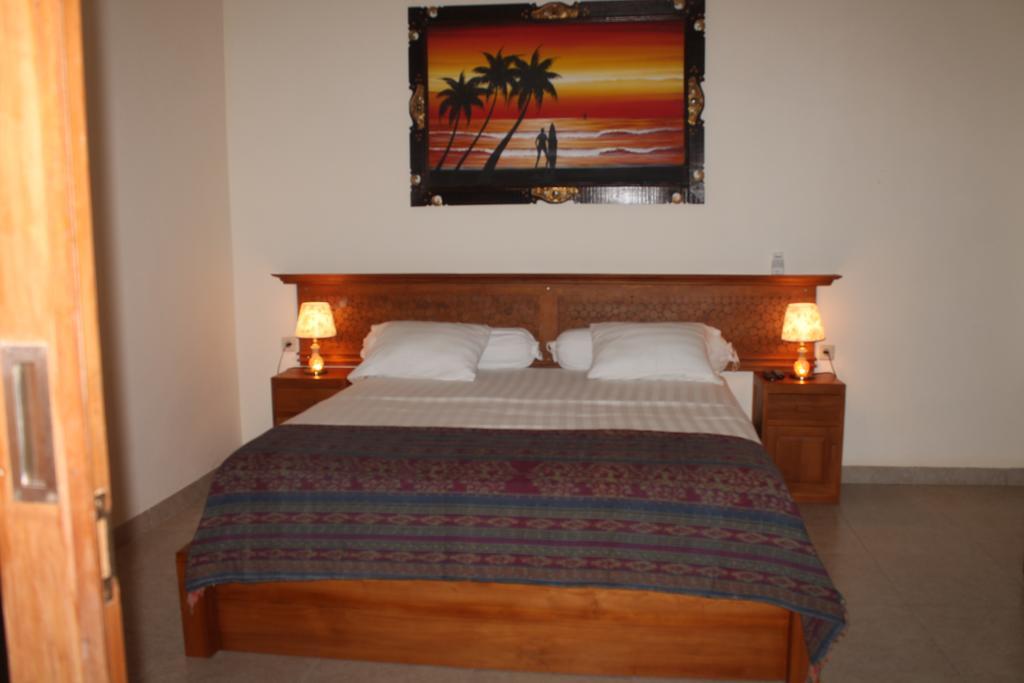 Coral Beach Pizza Cottages กีลีตราวางัน ภายนอก รูปภาพ